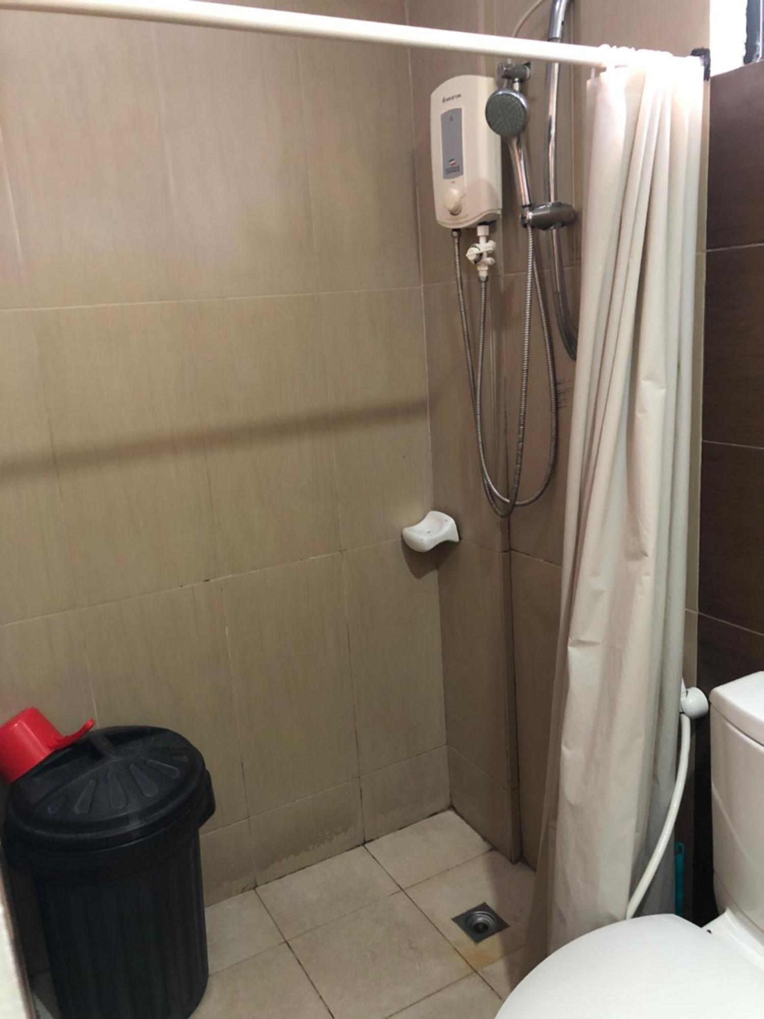 Date & Dine Resort Antipolo Luaran gambar